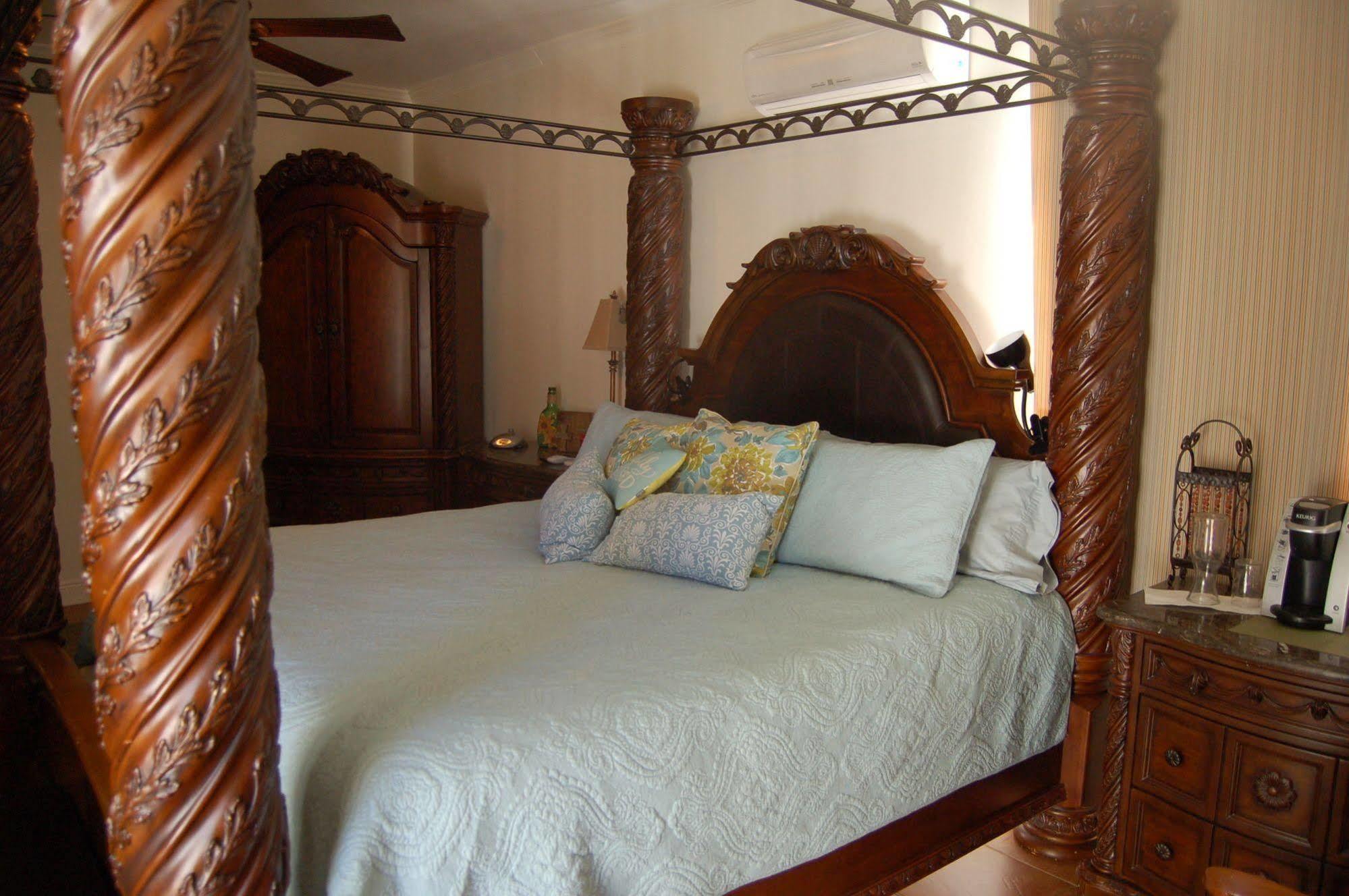 Tux Creek Inn Билокси Екстериор снимка